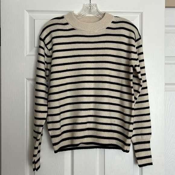 H&M Sweaters - H&M Beige Black Striped Sweater S